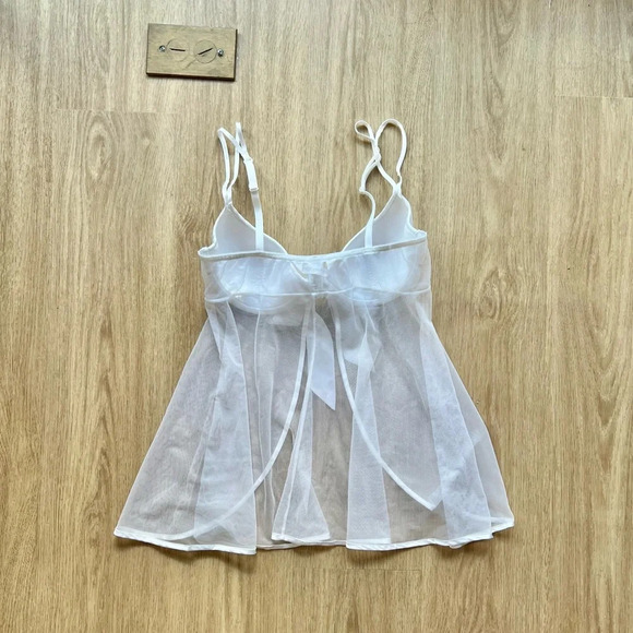 Victoria’s Secret Vintage Top - Picture 3 of 4